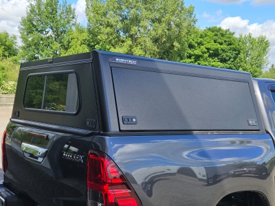 Hardtop Bushtech für Toyota Hilux Revo Doka ab 2016